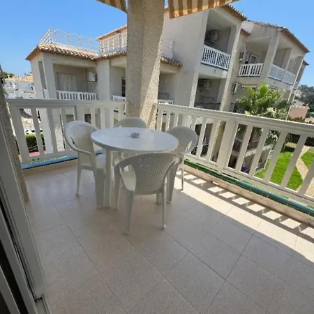 アパート Oguisaka デニア