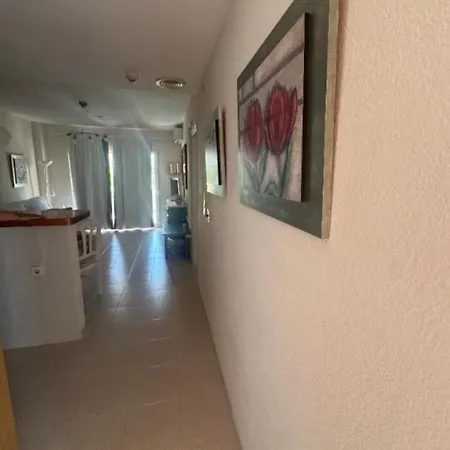 Oguisaka アパート *