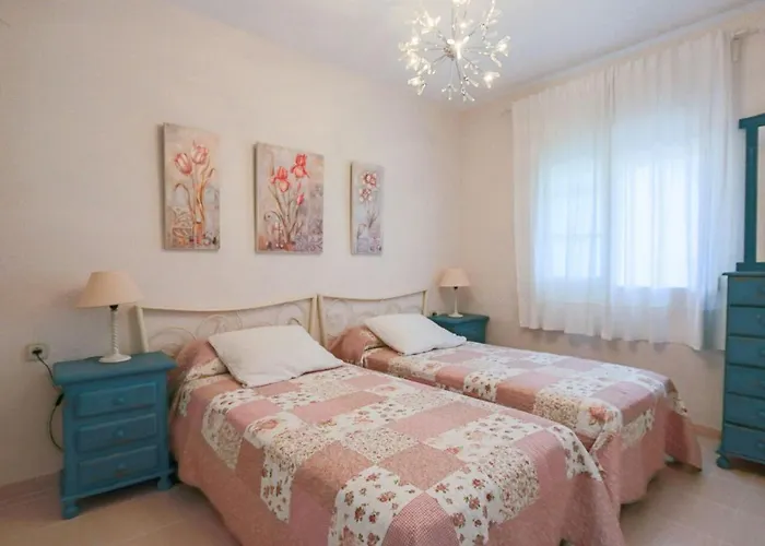 Oguisaka * Дения